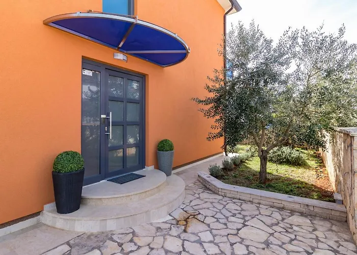 Villa Veronica With Great Sea View & Private Pool - Calm & Relax Holidays In Istria