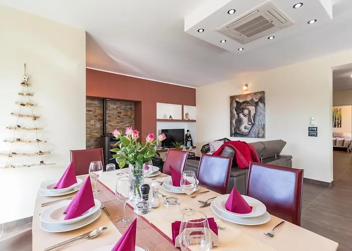 Veronica With Great Sea View & Private Pool - Calm & Relax Holidays In Istria *