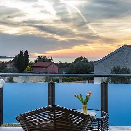 Veronica With Great Sea View & Private Pool - Calm & Relax Holidays In Istria * Peroj