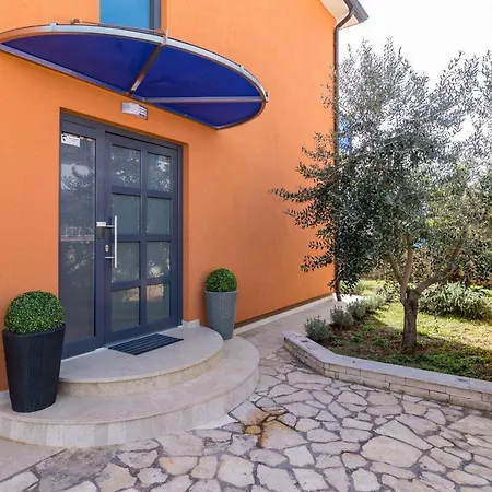 Villa Veronica With Great Sea View & Private Pool - Calm & Relax Holidays In Istria