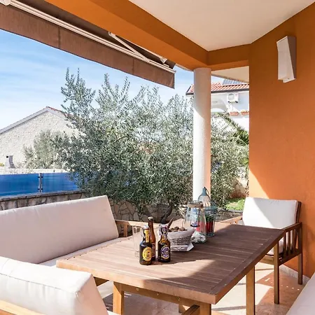 Villa Veronica With Great Sea View & Private Pool - Calm & Relax Holidays In Istria