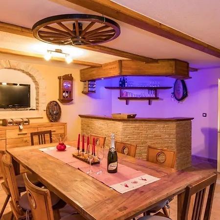 Villa Veronica With Great Sea View & Private Pool - Calm & Relax Holidays In Istria